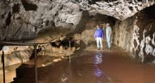 Lost River Caverns