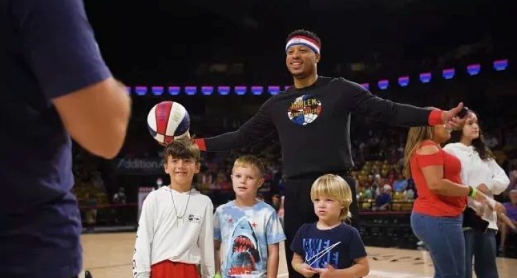 The Harlem Globetrotters 100 Year Tour