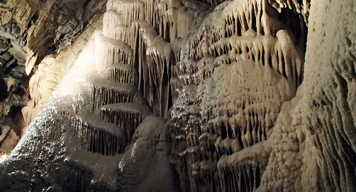 Echo Dell Indian Echo Caverns