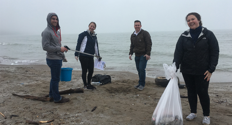Fall Beach Cleanup with #cleaquarium